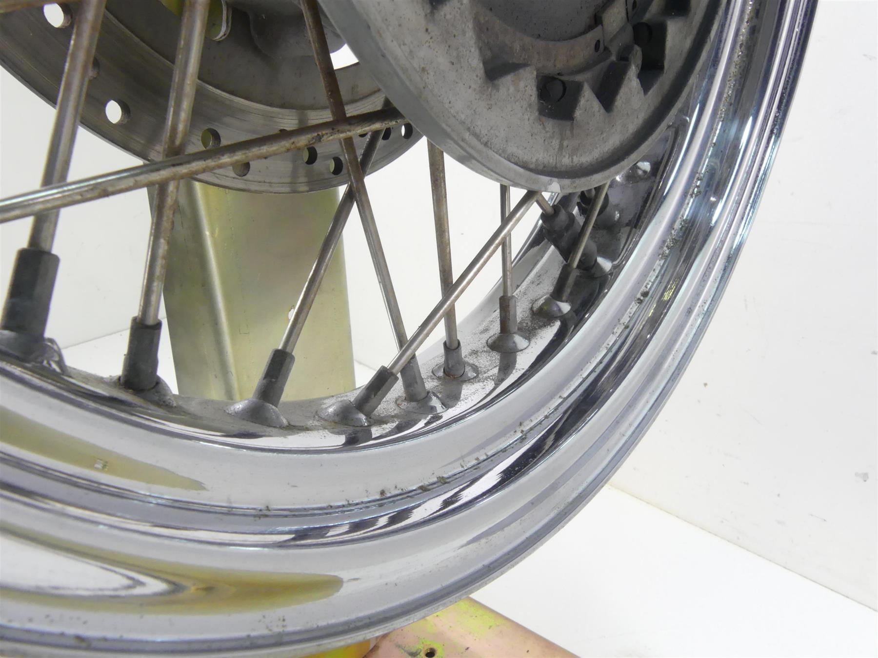 2001 Moto Guzzi California Sp 1100 Straight 17x3.5 Rear Wheel Rim GU03630640 {{ shop.shopifyCountryName }} - Mototech271