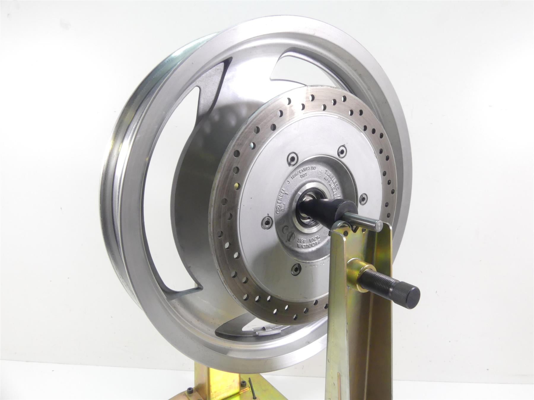2007 Honda VT1100 C2 Shadow Straight 18x3 Front Wheel Rim & Rotor 44650-MCK-A03 {{ shop.shopifyCountryName }} - Mototech271