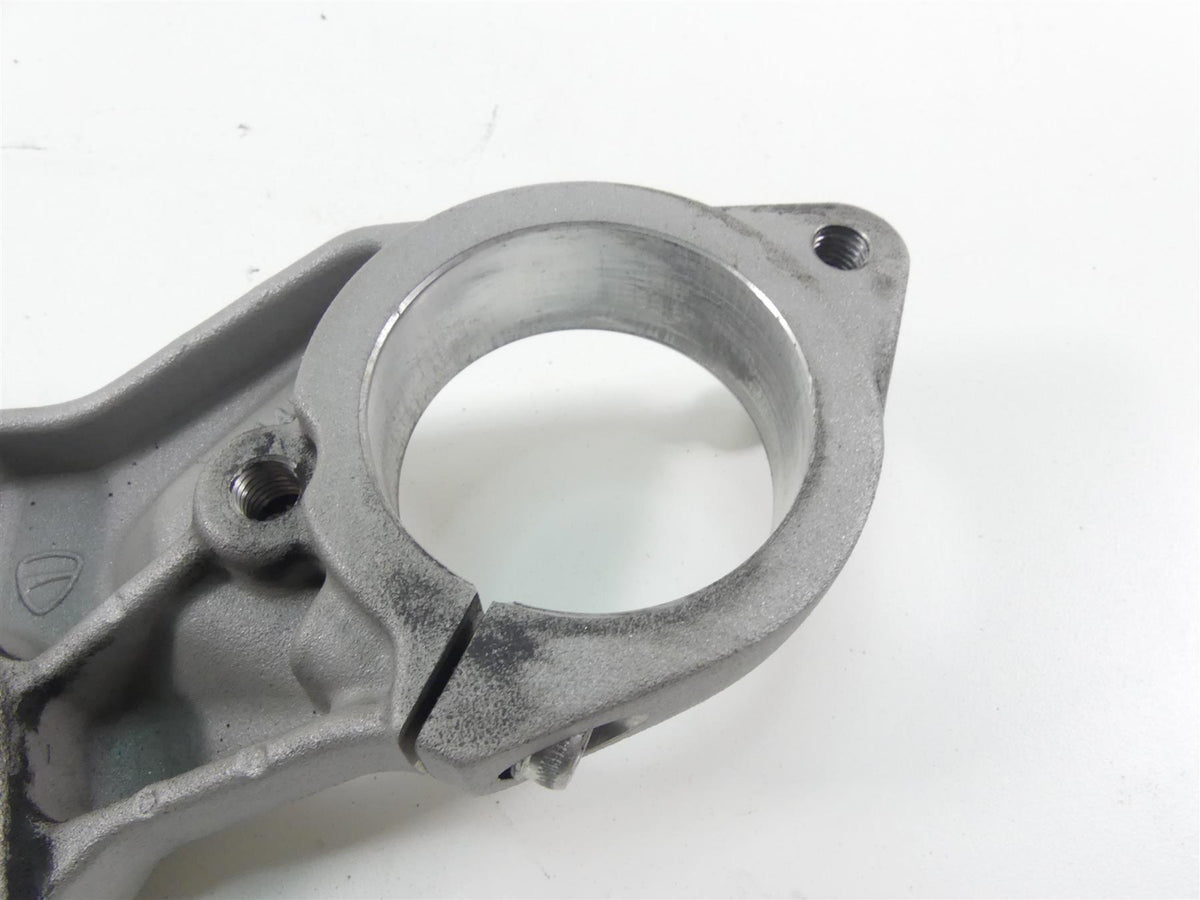 2017 Ducati 939 S Supersport Upper Triple Tree Steering Clamp 34111461AA {{ shop.shopifyCountryName }} - Mototech271