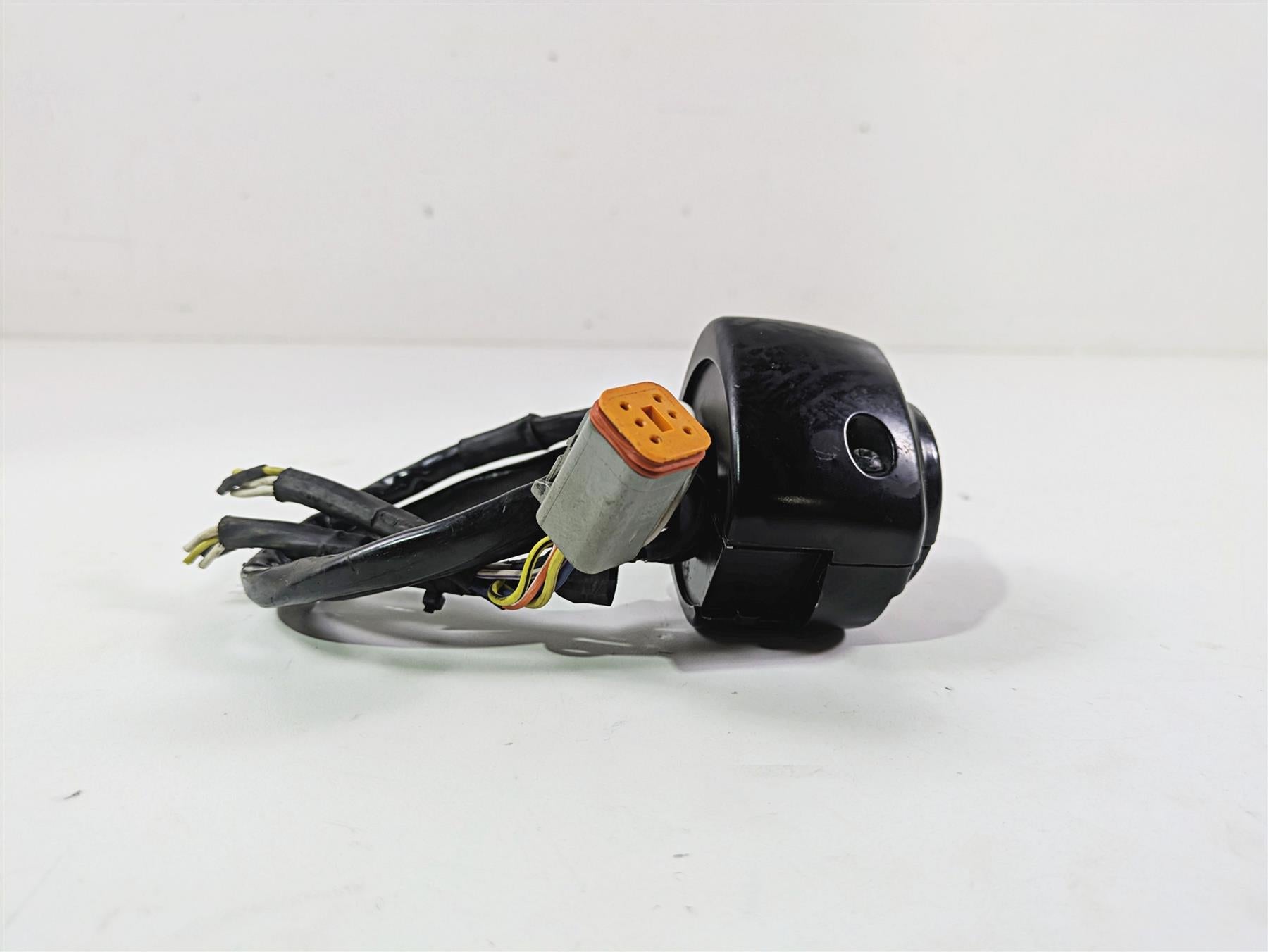 1998 Harley Touring FLHRCI Road King Left Hand Control Switch - Read 71598-96A {{ shop.shopifyCountryName }} - Mototech271