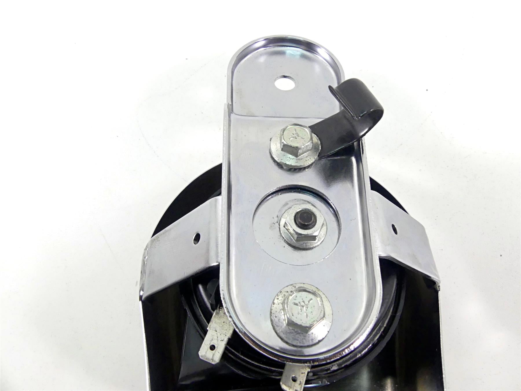 2010 Harley FXDF Dyna Fat Bob Horn & Chrome Cover 61300478A {{ shop.shopifyCountryName }} - Mototech271