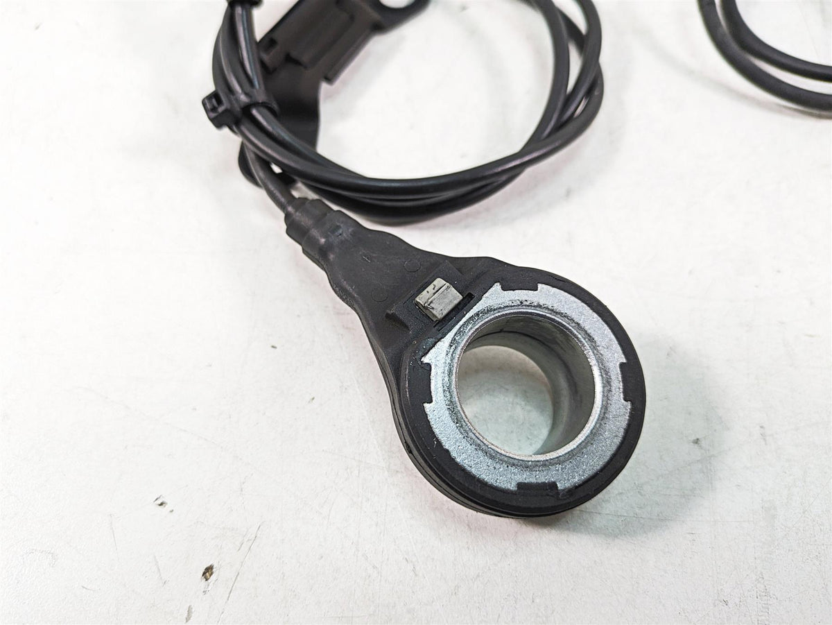 2020 Harley Touring FLHX Street Glide Front & Rear Abs Sensors 40615-08 32700015 {{ shop.shopifyCountryName }} - Mototech271