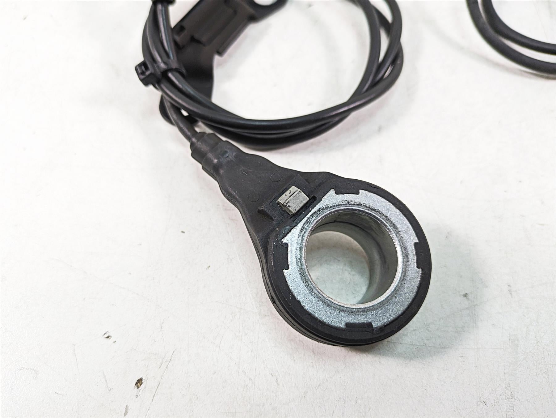 2020 Harley Touring FLHX Street Glide Front & Rear Abs Sensors 40615-08 32700015 {{ shop.shopifyCountryName }} - Mototech271