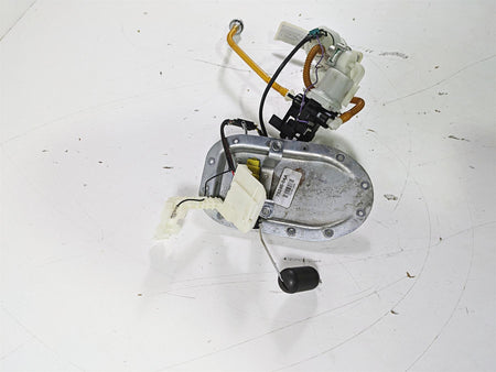2015 Harley FXDL Dyna Low Rider Fuel Gas Petrol Pump & Sending Unit 75246-04A {{ shop.shopifyCountryName }} - Mototech271