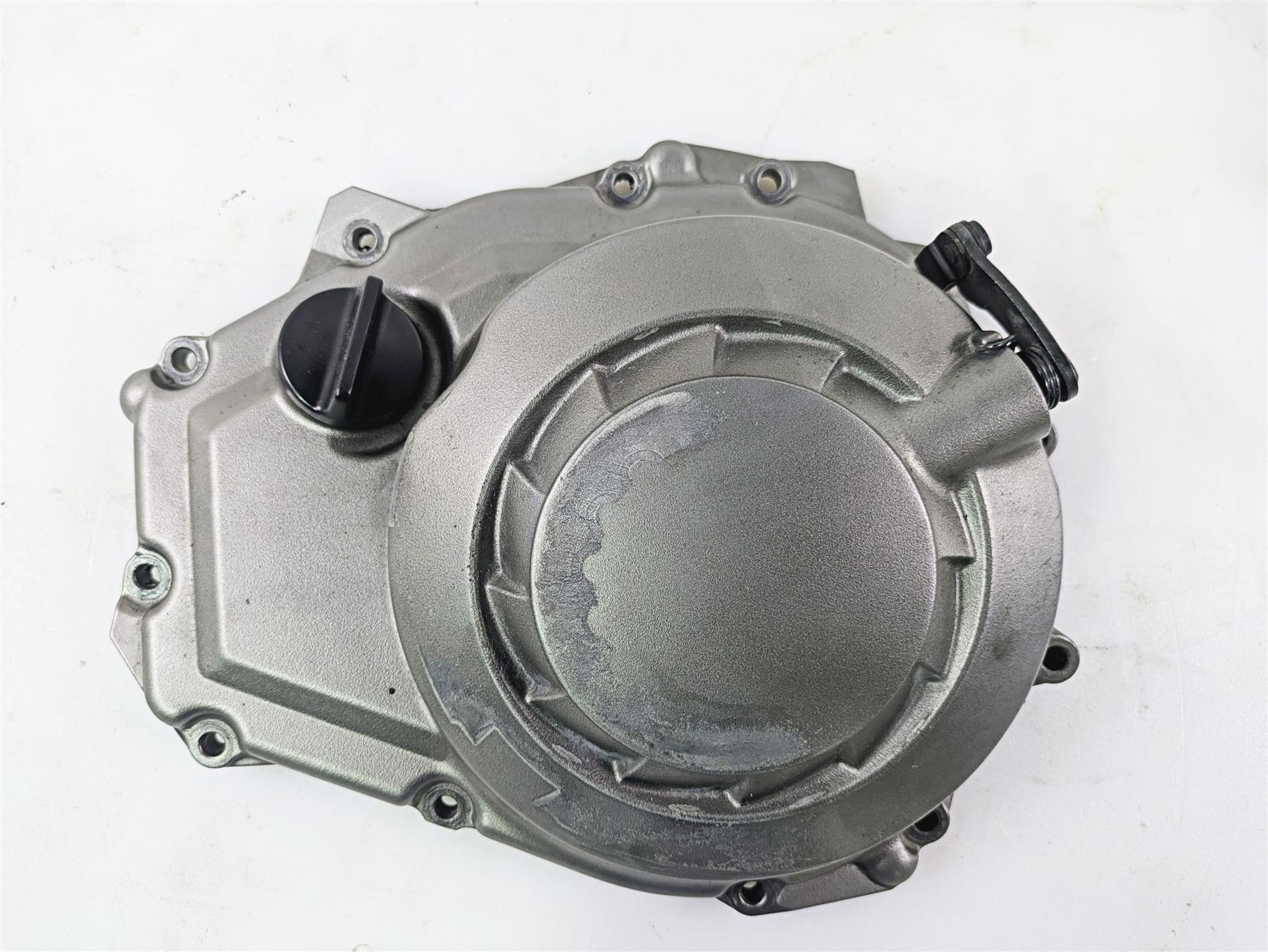 2016 Kawasaki ZX10R Ninja Right Side Engine Clutch Cover 14032-0560 {{ shop.shopifyCountryName }} - Mototech271