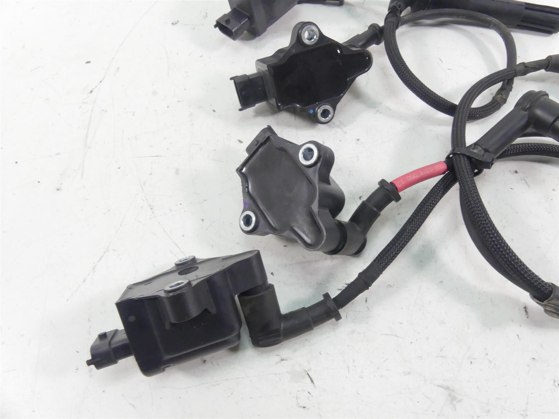 2020 Ducati Multistrada 1260 Enduro Ignition Coil Wires Plug Set 38040251A {{ shop.shopifyCountryName }} - Mototech271