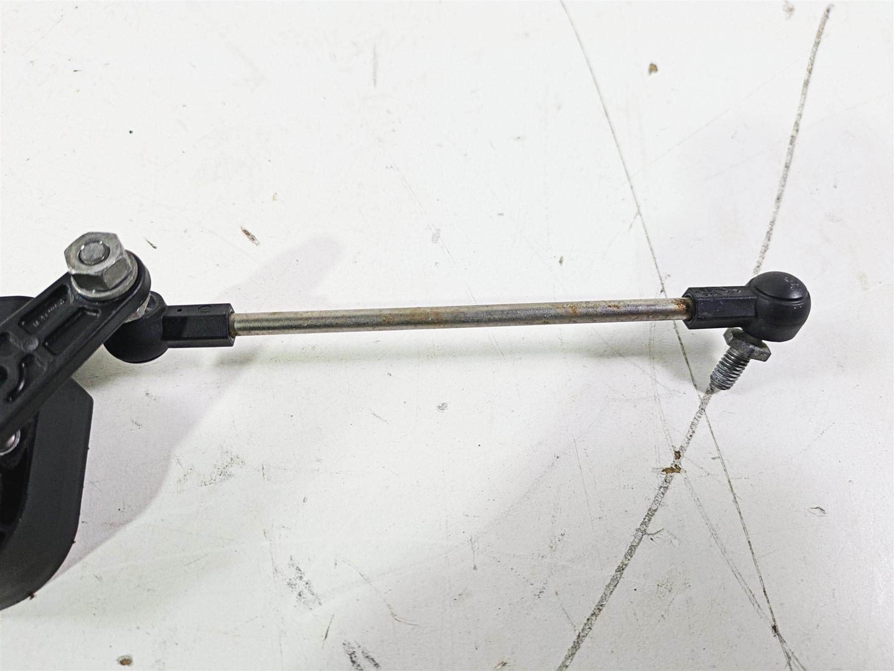 2015 BMW R1200GS Adv K51 Front & Rear Leveling Sensor 37146860843 37146870000 {{ shop.shopifyCountryName }} - Mototech271