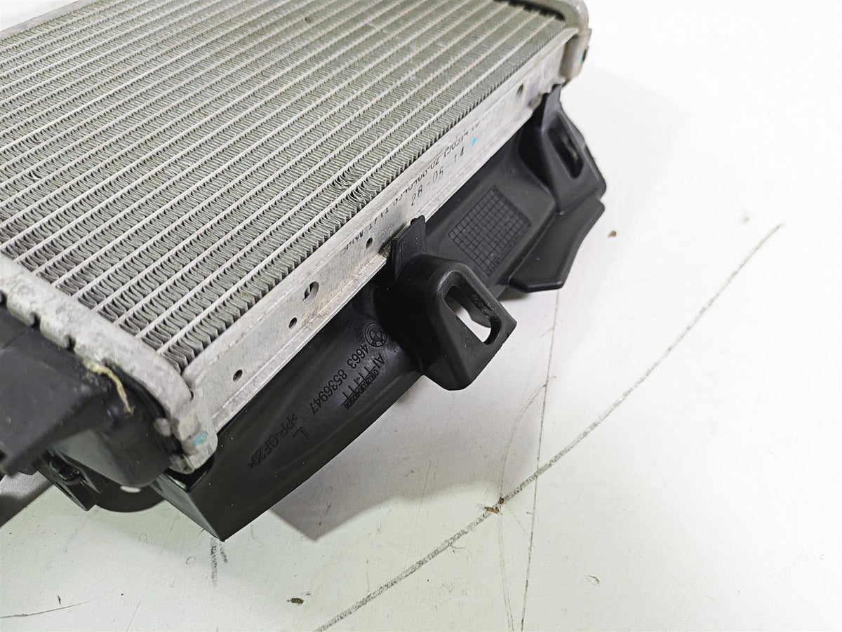 2015 BMW R1200GS Adv K51 Left Radiator Thermostat Fan Cover 17118546408 {{ shop.shopifyCountryName }} - Mototech271
