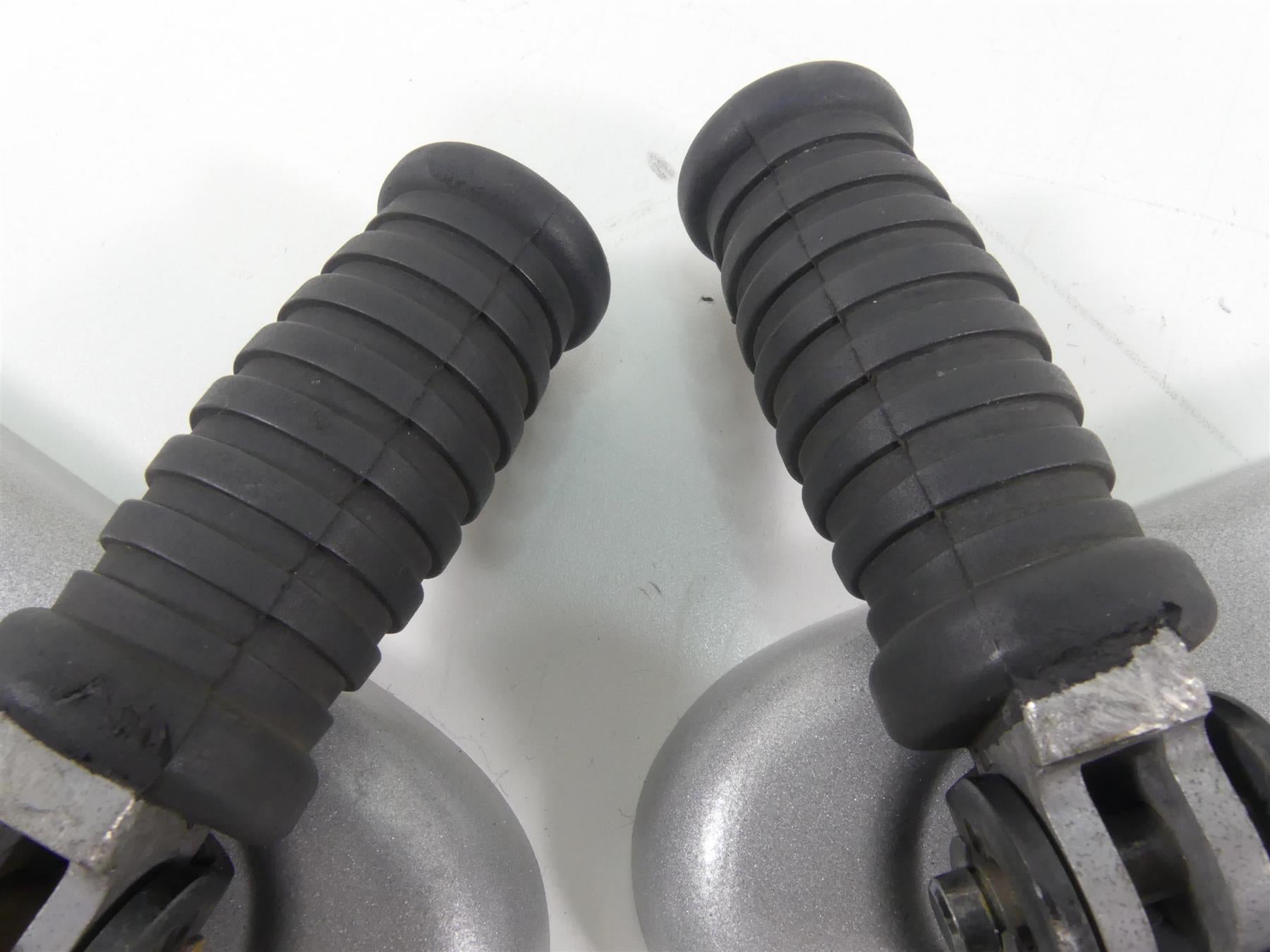 2002 Triumph Bonneville America Rear Passenger Footpeg Foot Peg Set T2081040 {{ shop.shopifyCountryName }} - Mototech271
