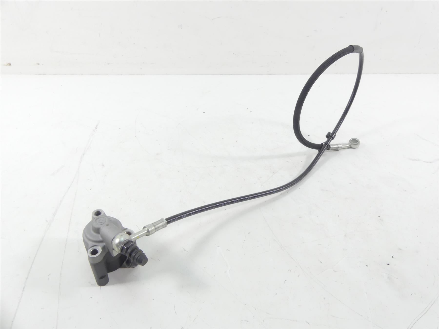2020 Ducati Panigale V2 Brembo Clutch Slave Cylinder & Line 19540111A 63210932AA {{ shop.shopifyCountryName }} - Mototech271