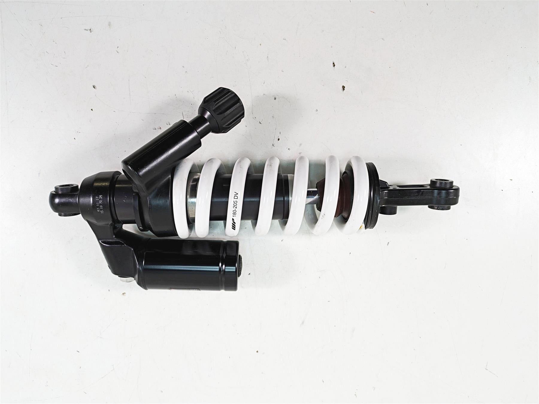 2018 KTM 1090 Adventure R WP Straight Rear Mono Shock Suspension 15187Q2501 {{ shop.shopifyCountryName }} - Mototech271