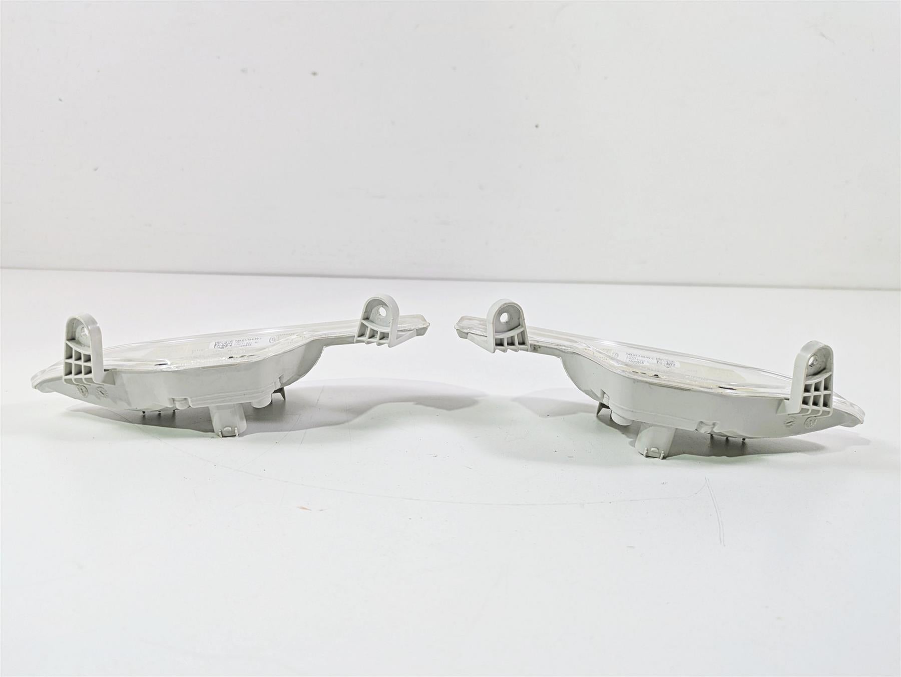 2016 BMW R1200RT K52 Front Blinker Turn Signal Set 63138541625 63138541626 {{ shop.shopifyCountryName }} - Mototech271