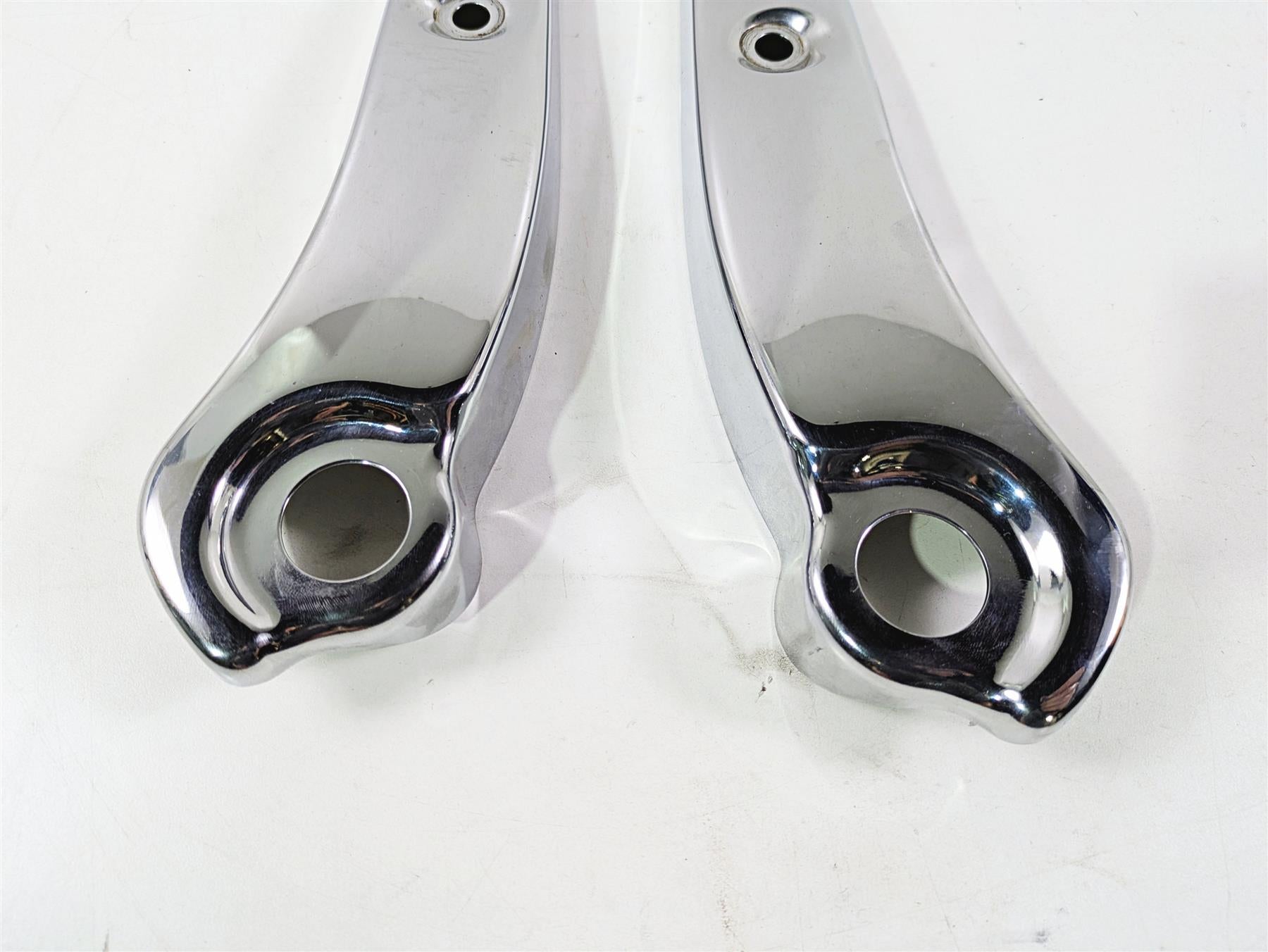2008 Harley FXDL Dyna Low Rider 105TH Rear Fender Struts Braces 59171-06A {{ shop.shopifyCountryName }} - Mototech271
