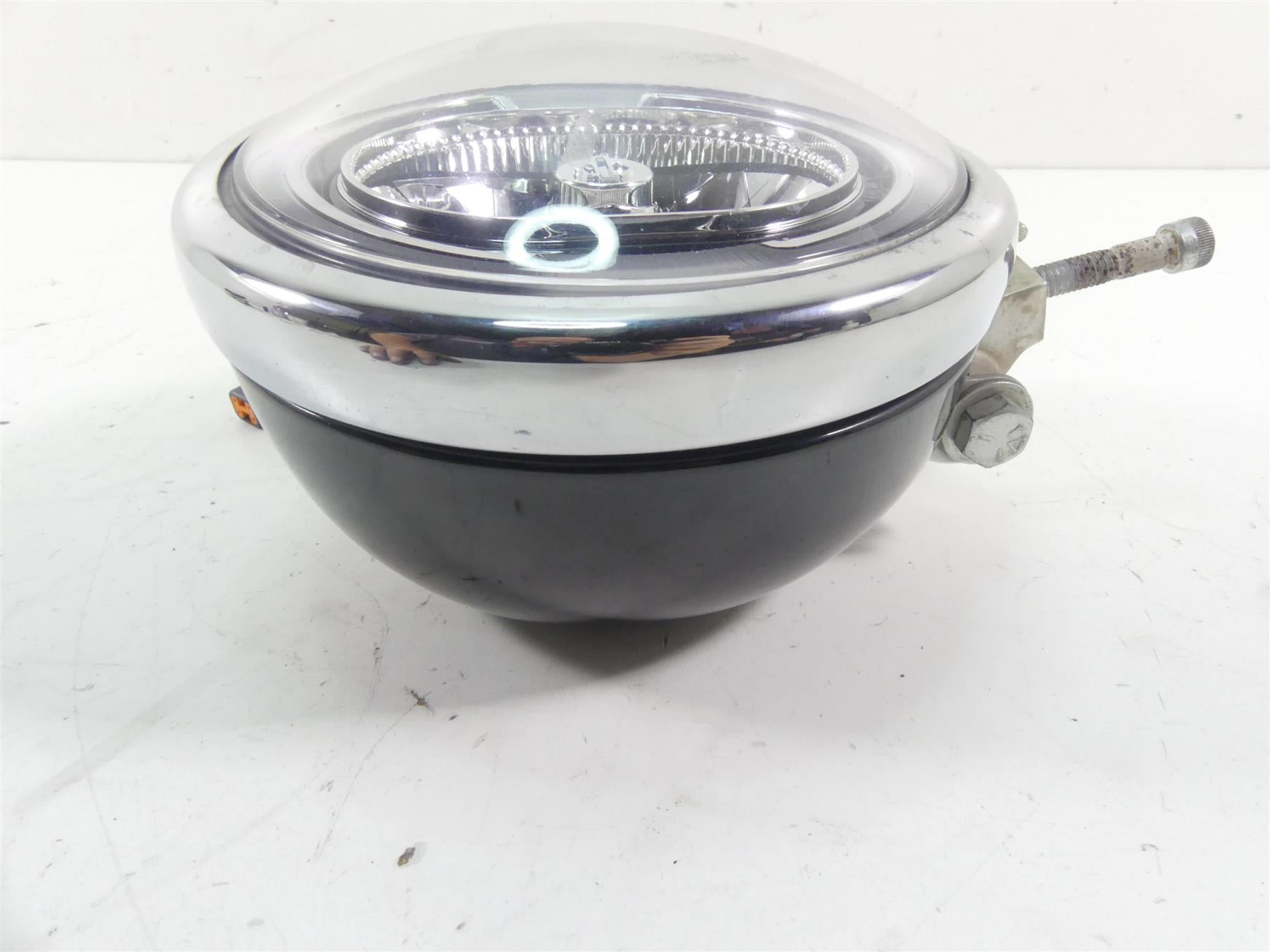 2019 Harley Softail FXBB Street Bob Headlight Led Lamp - Read 67700345 {{ shop.shopifyCountryName }} - Mototech271