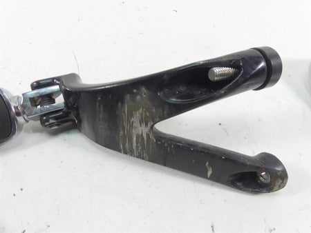 2021 Harley Softail FLSB Sport Glide Right Foot Peg & Brake Pedal Set 50500746 {{ shop.shopifyCountryName }} - Mototech271
