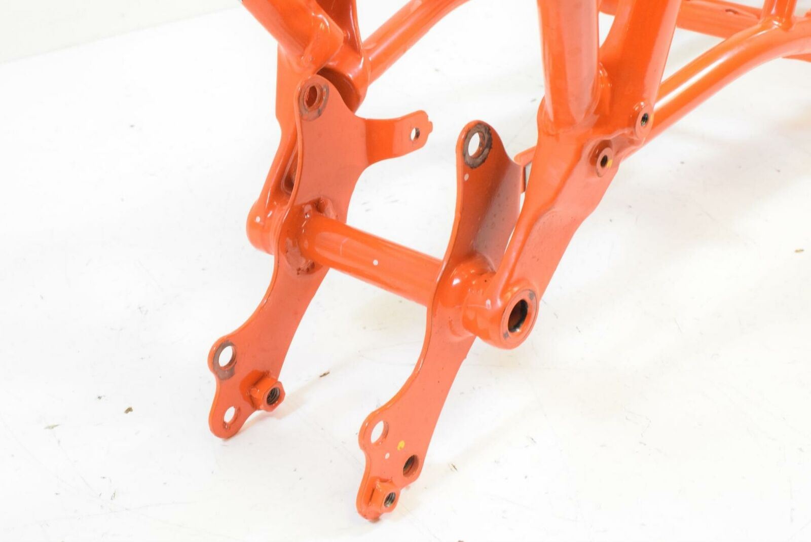 2018 KTM RC390 RC 390 Duke Straight Main Frame Chassis Slvg 93003001100EB {{ shop.shopifyCountryName }} - Mototech271