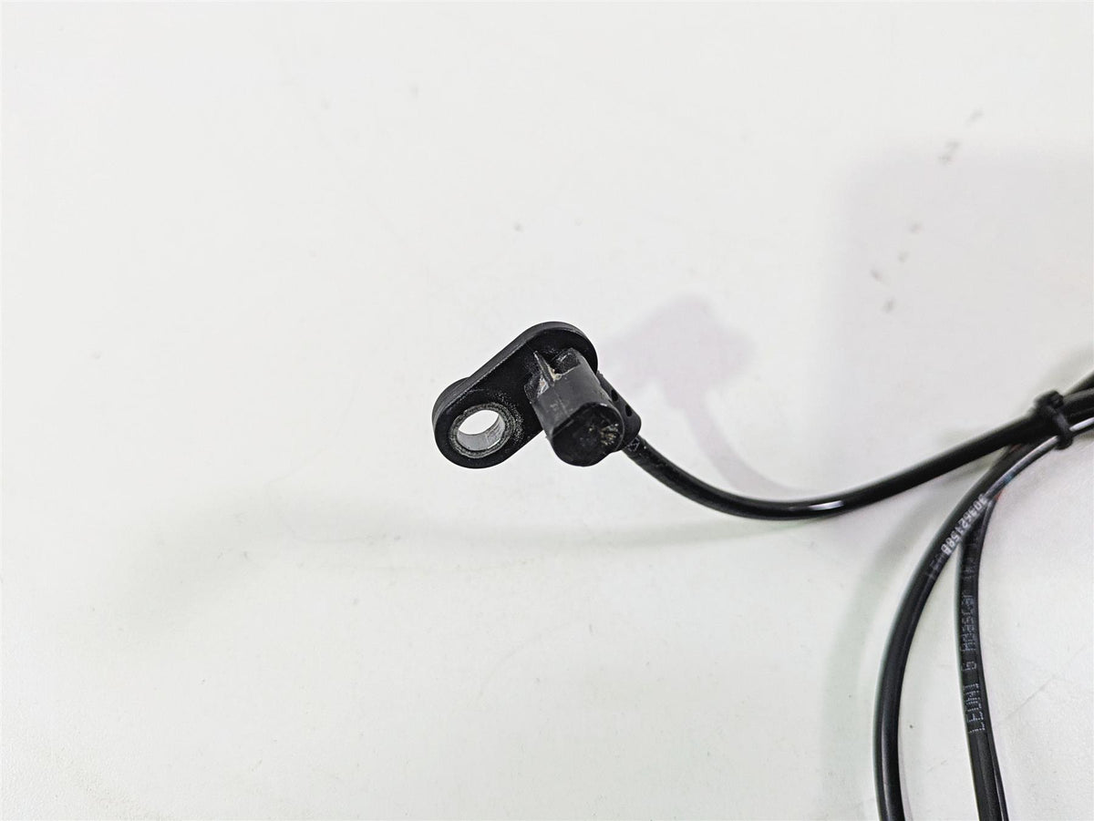 2024 Triumph Street Triple 765 R Rear Wheel Speed Abs Brake Sensor T2022799 {{ shop.shopifyCountryName }} - Mototech271