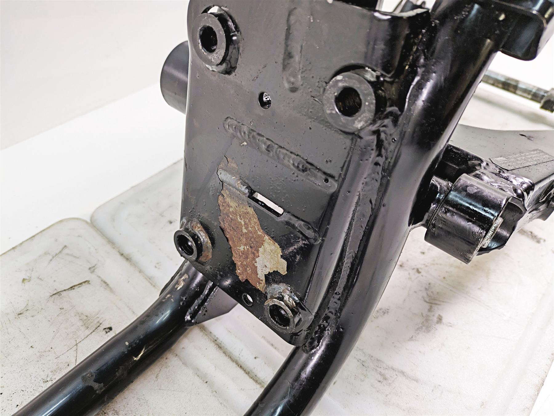 1986 Harley Sportster XLH 883 Straight Main Frame Chassis & Swingarm With Clean Texas Title 47150-86A {{ shop.shopifyCountryName }} - Mototech271