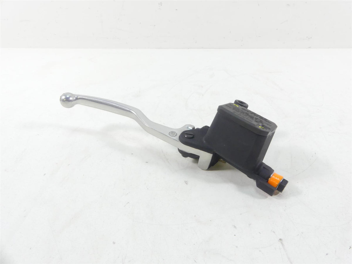 2019 Moto Guzzi V7 III Stone 750 Front Brembo Brake Master Cylinder 2B003543 {{ shop.shopifyCountryName }} - Mototech271