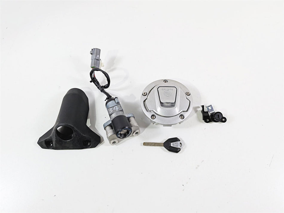 2025 CFMoto 450 SS Ignition Switch Key Lock Set Gas Cap 6AQV-011000-1002 {{ shop.shopifyCountryName }} - Mototech271