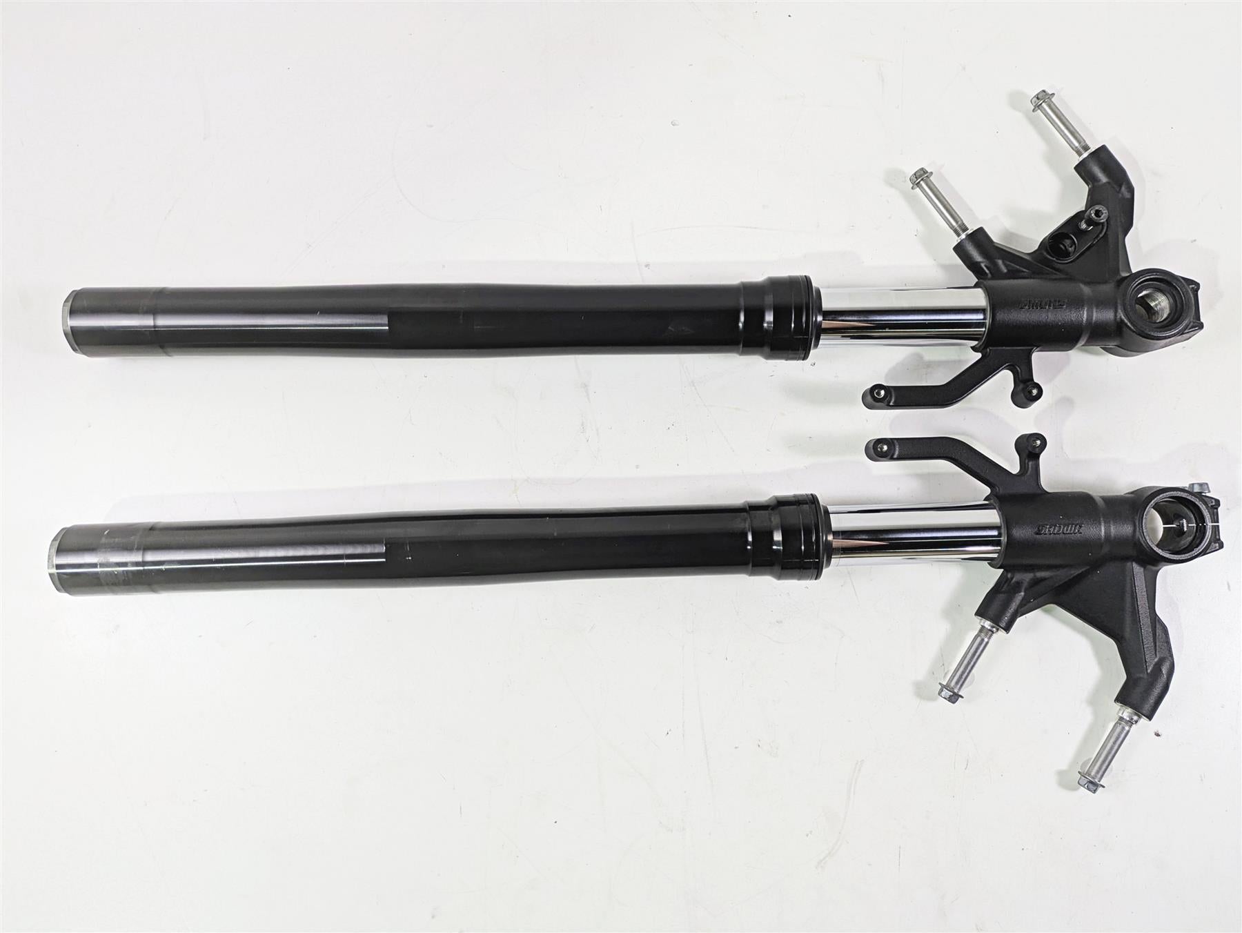 2020 Kawasaki ZX6R ZX636 Ninja Straight Front Fork Legs Showa 44071-1343-48M {{ shop.shopifyCountryName }} - Mototech271