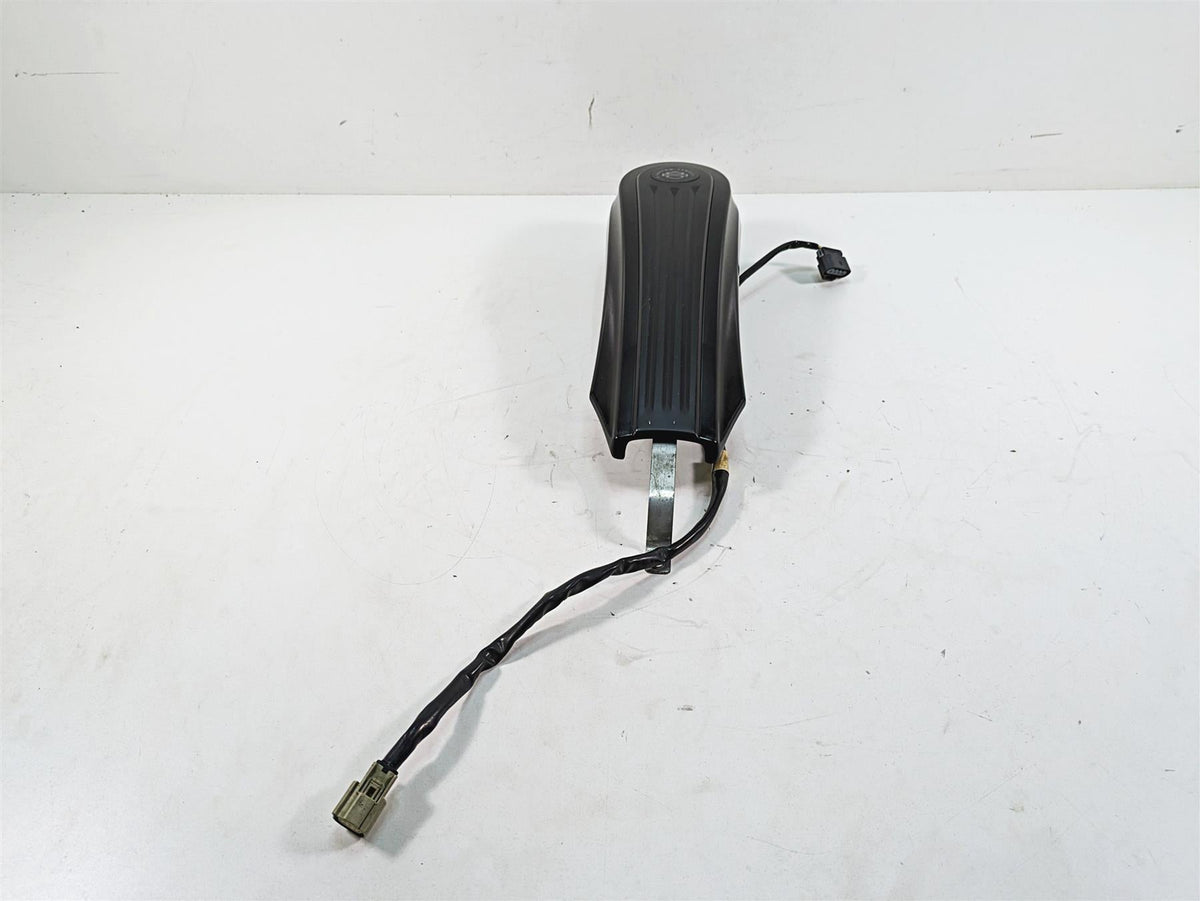 2018 Harley Touring FLHXSE CVO Street Glide Gas Tank Cover & Led Light 70900453 {{ shop.shopifyCountryName }} - Mototech271