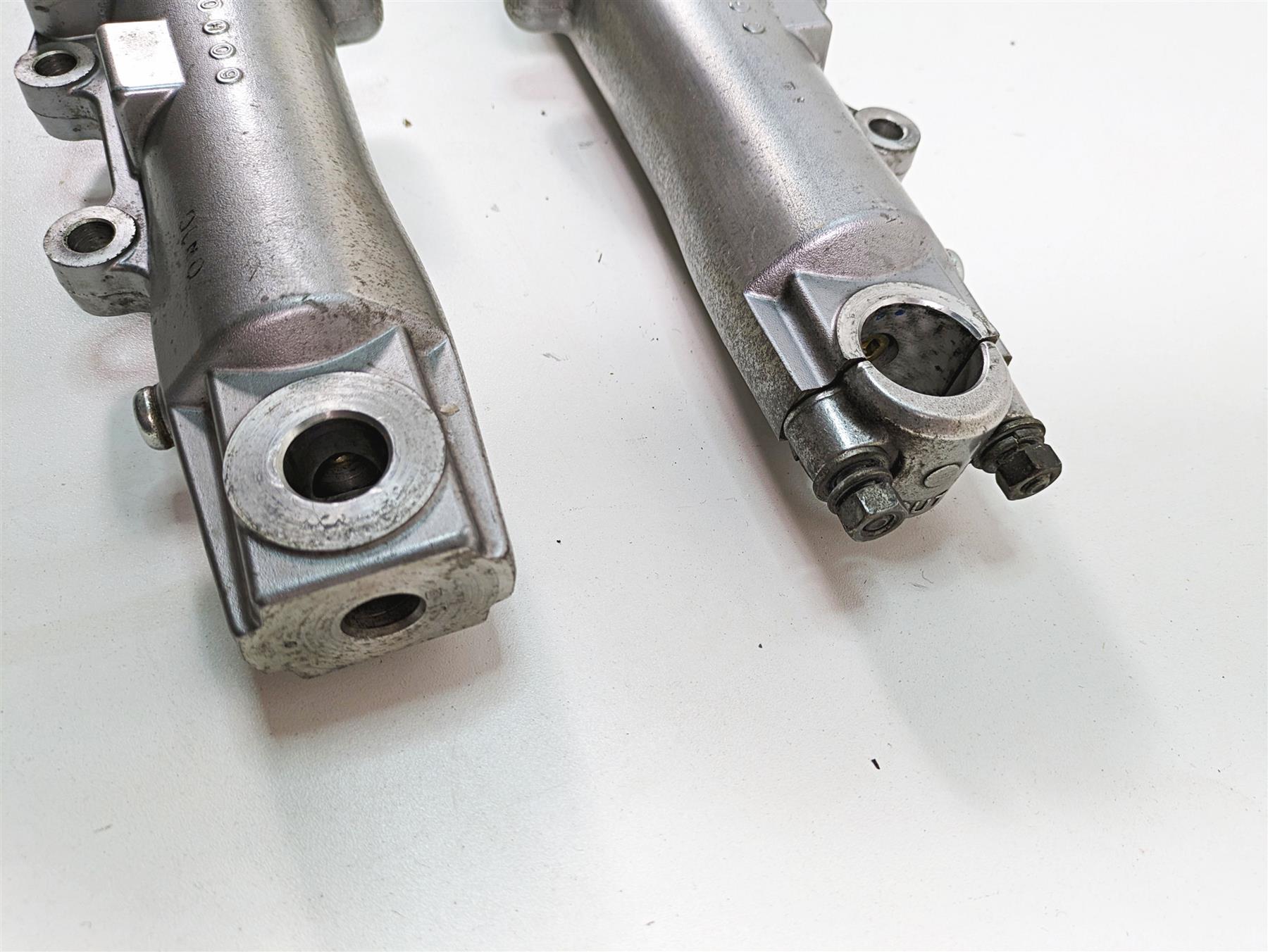 2011 Harley Touring FLTRU Road Glide Front Fork Leg Set 41mm - Read 46495-09 {{ shop.shopifyCountryName }} - Mototech271