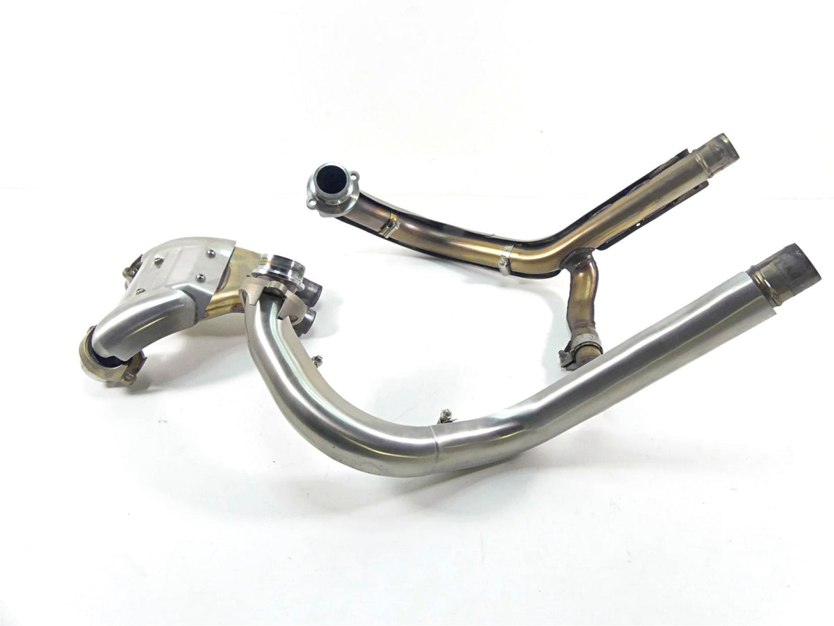 2012 Yamaha VMX17 VMAX 1700 Stock Exhaust Pipe Header Set 2S3-14602-01-00 {{ shop.shopifyCountryName }} - Mototech271