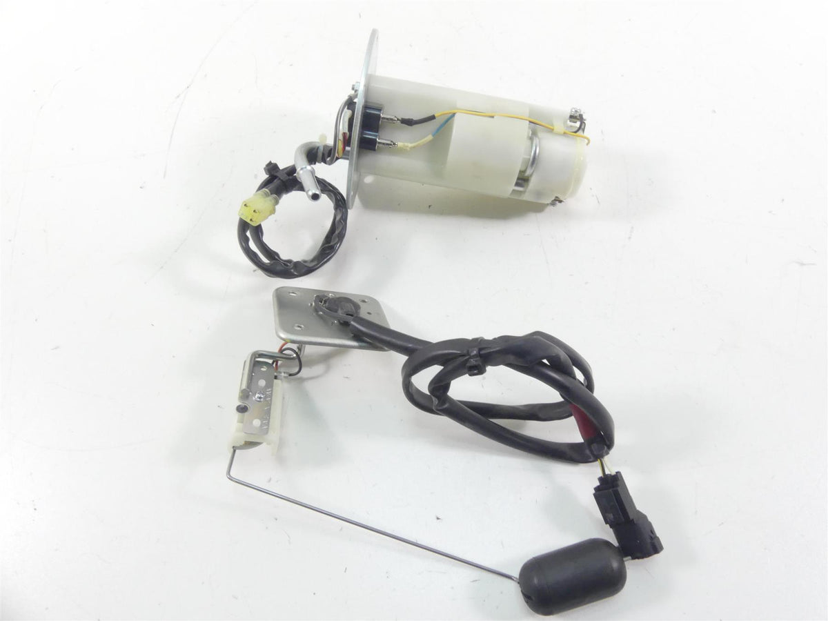 2021 Kawasaki ZX1400 ZX14R Ninja Fuel Gas Pump & Sending Unit -Tested 49040-0024 {{ shop.shopifyCountryName }} - Mototech271