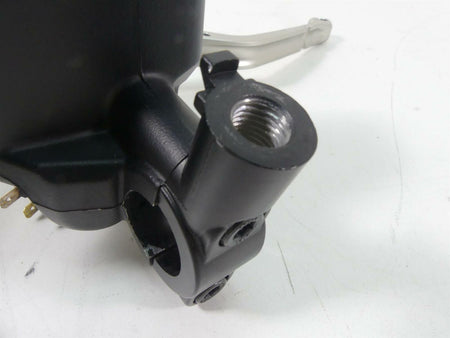 2020 Yamaha VMX17 1700 Front Brembo Brake Master Cylinder + Lever 2S3-W2587-00 {{ shop.shopifyCountryName }} - Mototech271