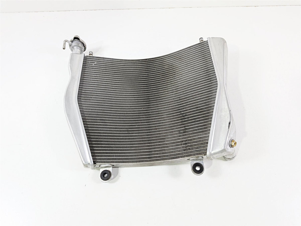 2019 Ducati Panigale V4S V4 S Corse Nice Coolant Radiator 1K -No Leaks 54811355A {{ shop.shopifyCountryName }} - Mototech271