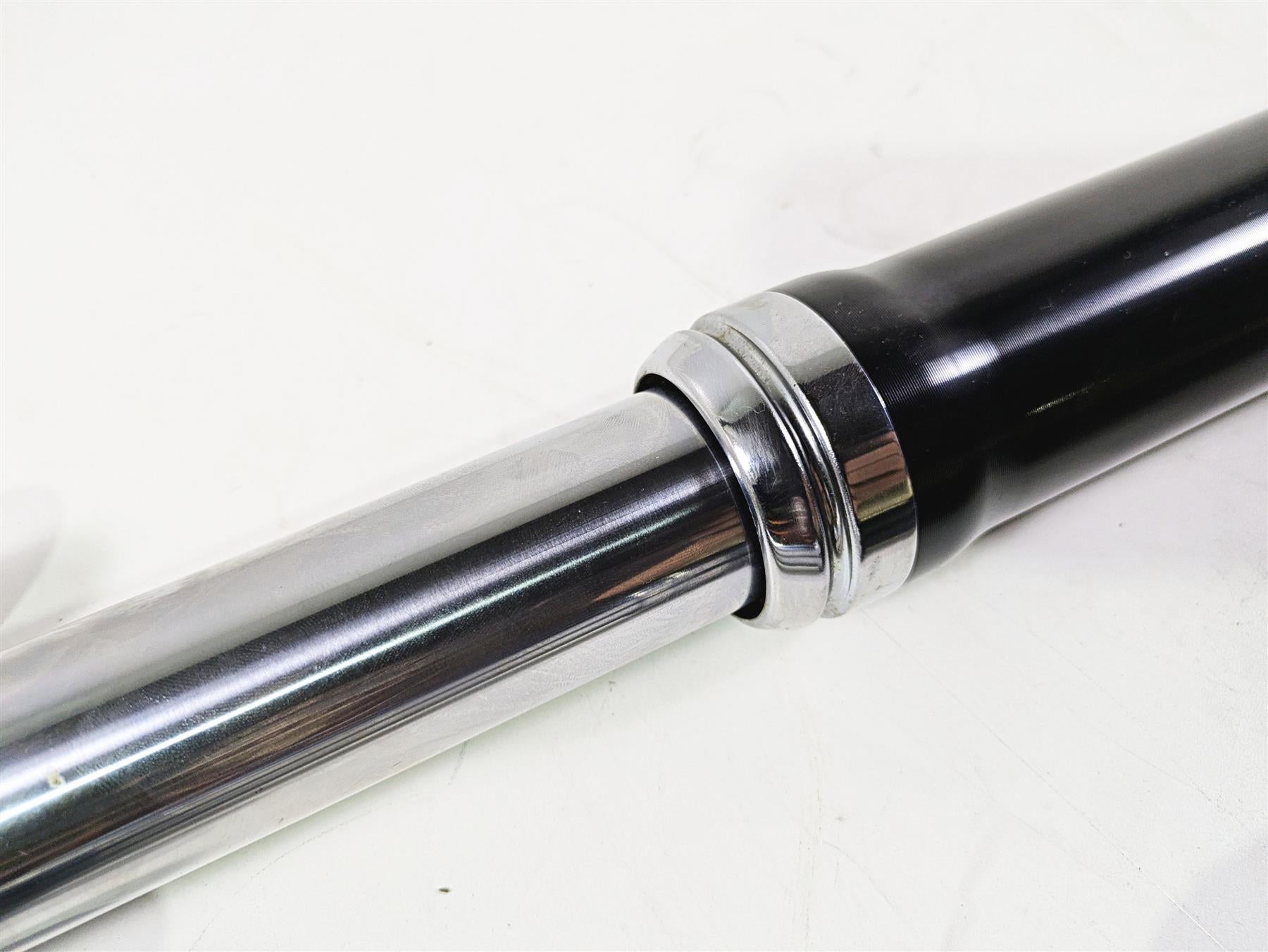 2009 Harley XR1200 Sportster Straight Showa Front Fork Leg Set 46886-08 46887-08 {{ shop.shopifyCountryName }} - Mototech271