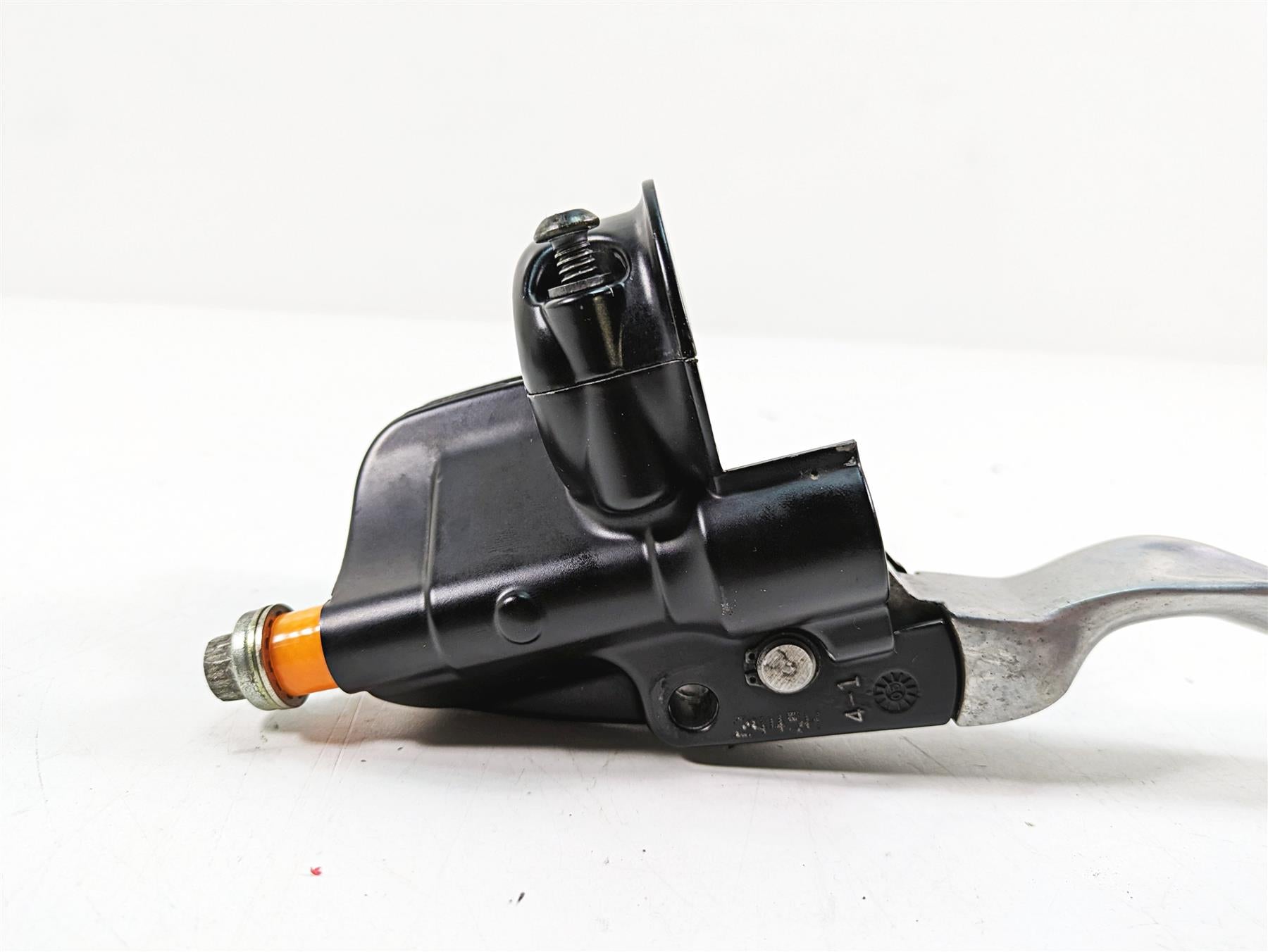 2006 Harley Softail FXSTSI Springer Front Brake Master Cylinder 9/16 45029-11D {{ shop.shopifyCountryName }} - Mototech271