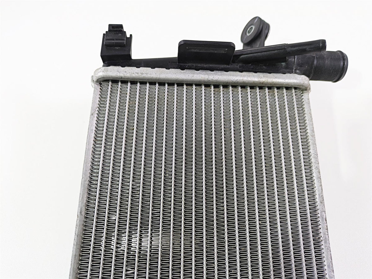 2019 BMW R1250RT K52 Left Radiator Fan Hoses Set 17118546408 {{ shop.shopifyCountryName }} - Mototech271