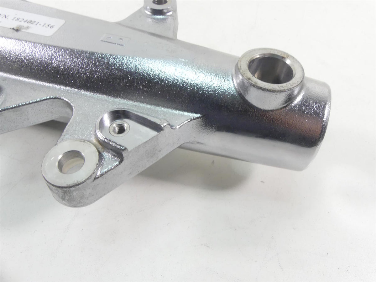 2020 Indian Roadmaster Left 46mm Lower Chrome Fork Tube Slider 1824021 {{ shop.shopifyCountryName }} - Mototech271