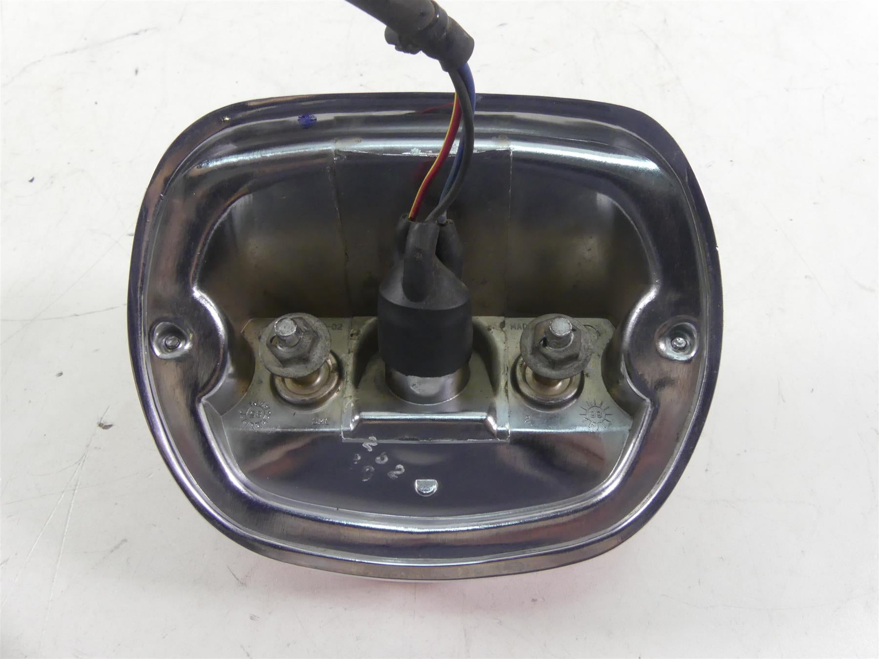 2000 Harley Dyna FXR4 CVO Super Glide Rear Taillight Tail Light Lamp 68048-93B {{ shop.shopifyCountryName }} - Mototech271