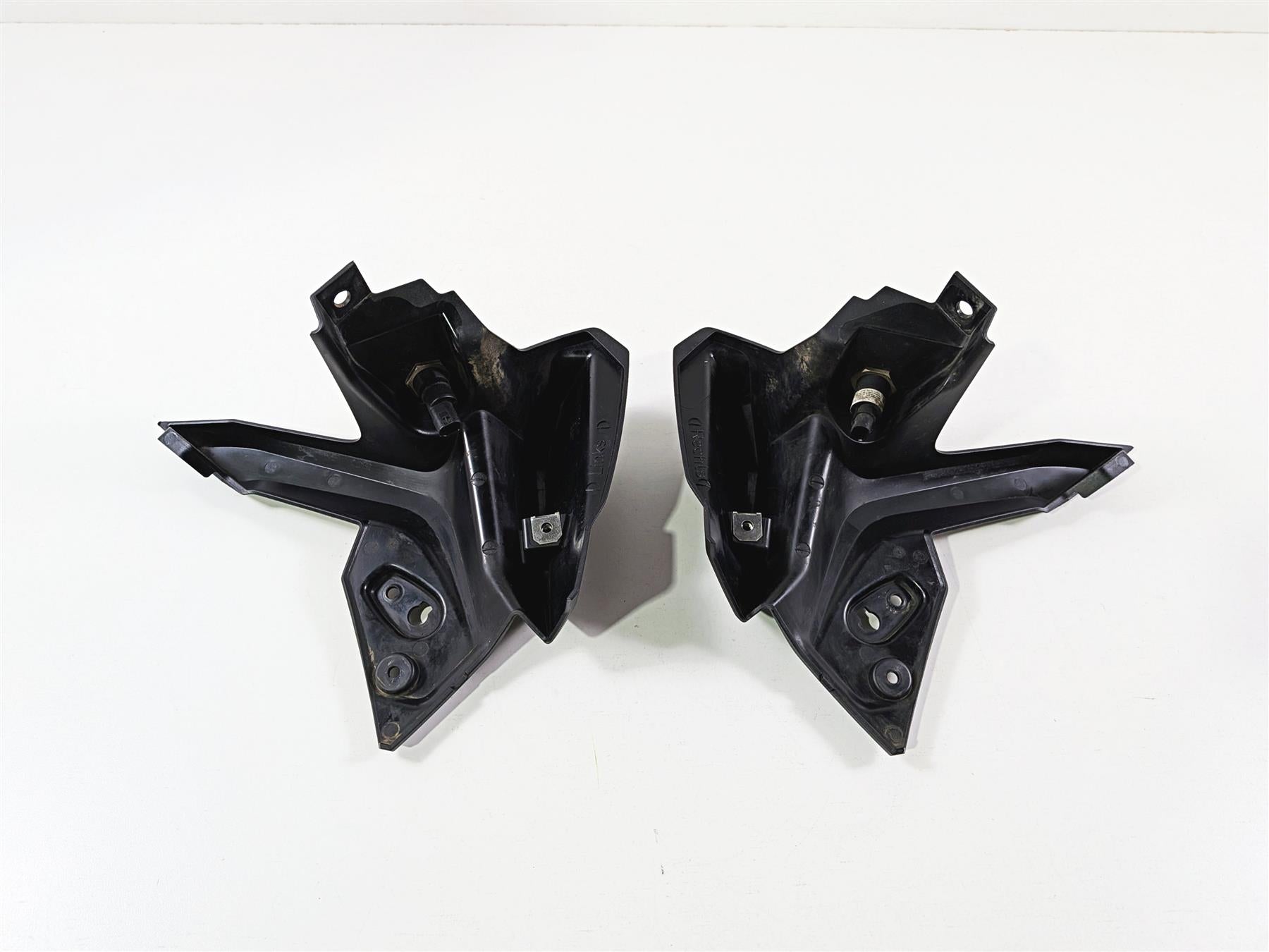 2023 BMW F850GS K81 Front Blinker Turn Signal Mount 46638564653 46638564654 {{ shop.shopifyCountryName }} - Mototech271