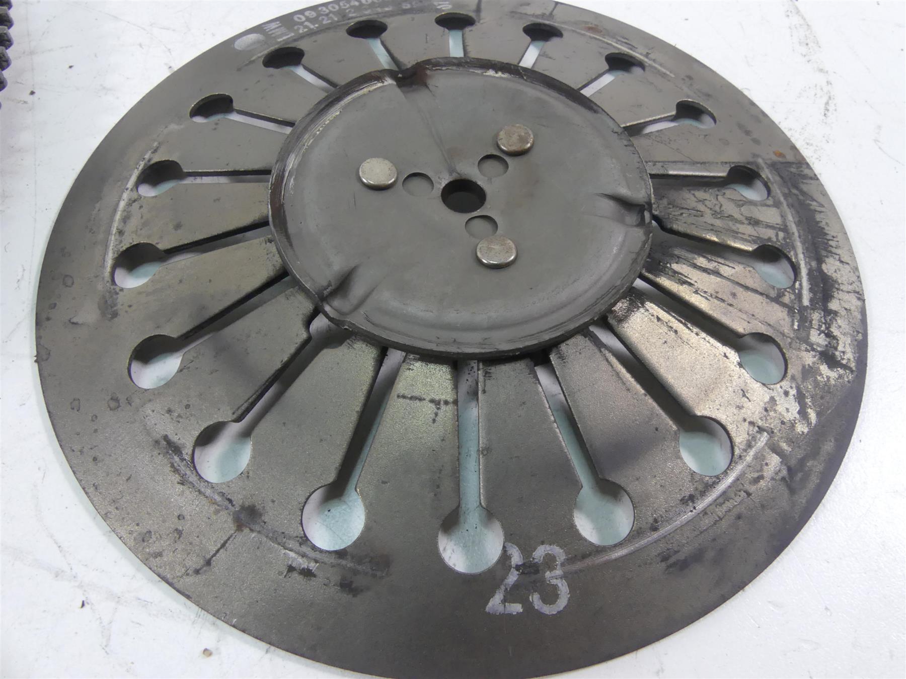 2003 BMW R1150 GS R21 Clutch Pressure Plate Friction Disc Set 21217670454 {{ shop.shopifyCountryName }} - Mototech271