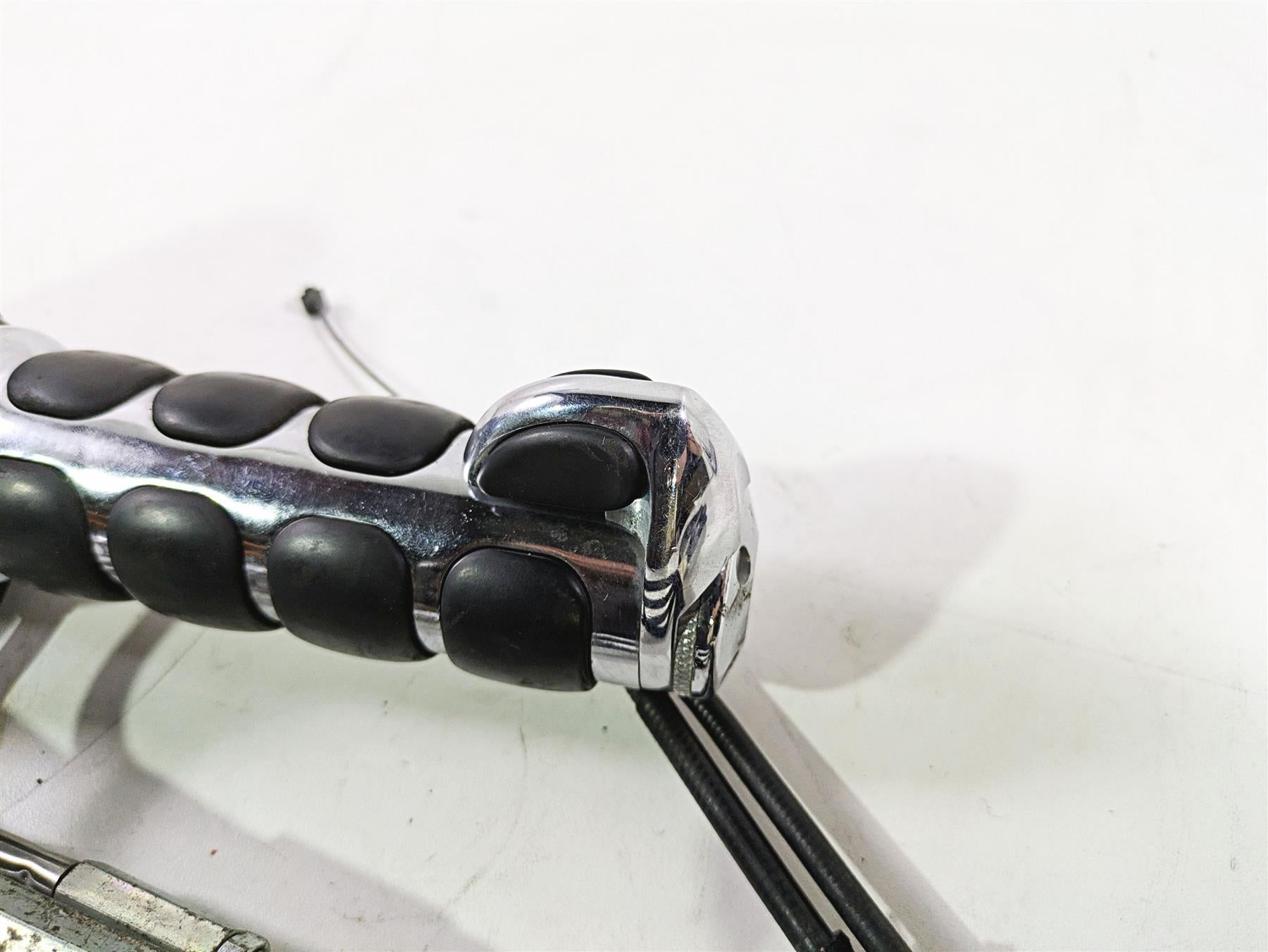 2016 Harley FXDL Dyna Low Rider Right Hand Control Switch + Led Blinker 71500361 {{ shop.shopifyCountryName }} - Mototech271