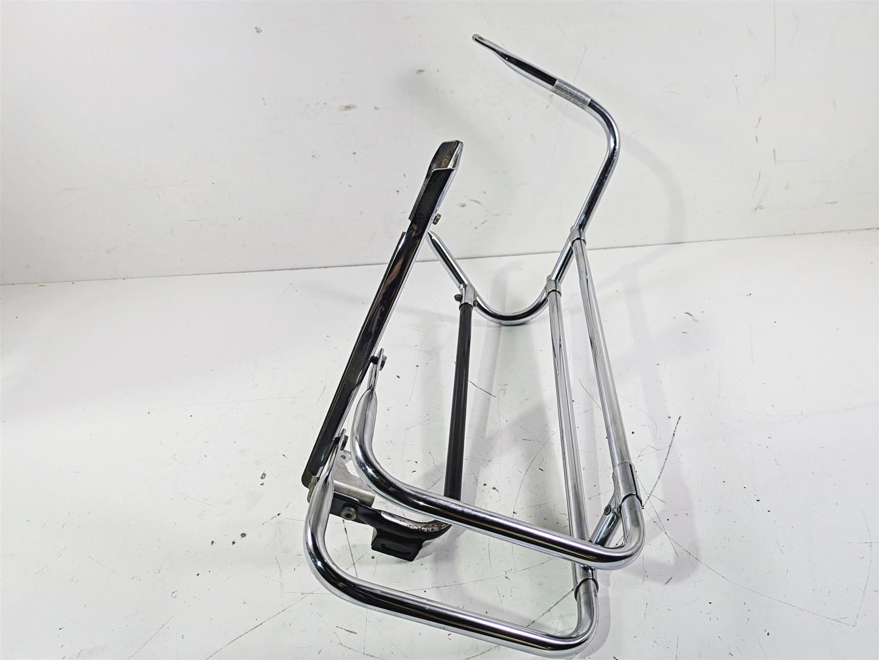 2003 Harley Touring FLHTCUI E-Glide 100th Right Saddlebag Guard 49172-97 {{ shop.shopifyCountryName }} - Mototech271