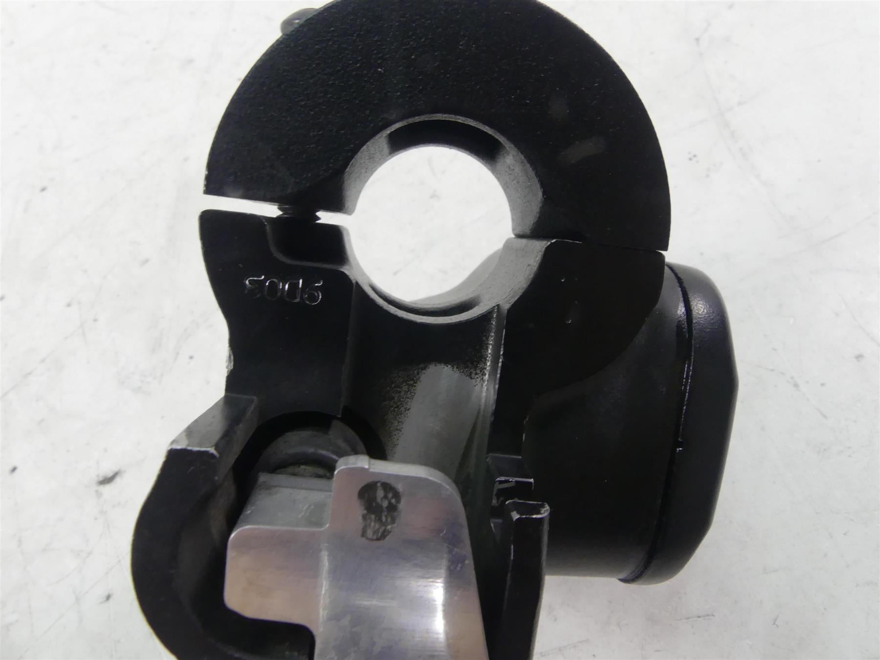 2019 Harley Softail FXBB Street Bob Front Brake Master Cylinder 1/2" 41700233 {{ shop.shopifyCountryName }} - Mototech271