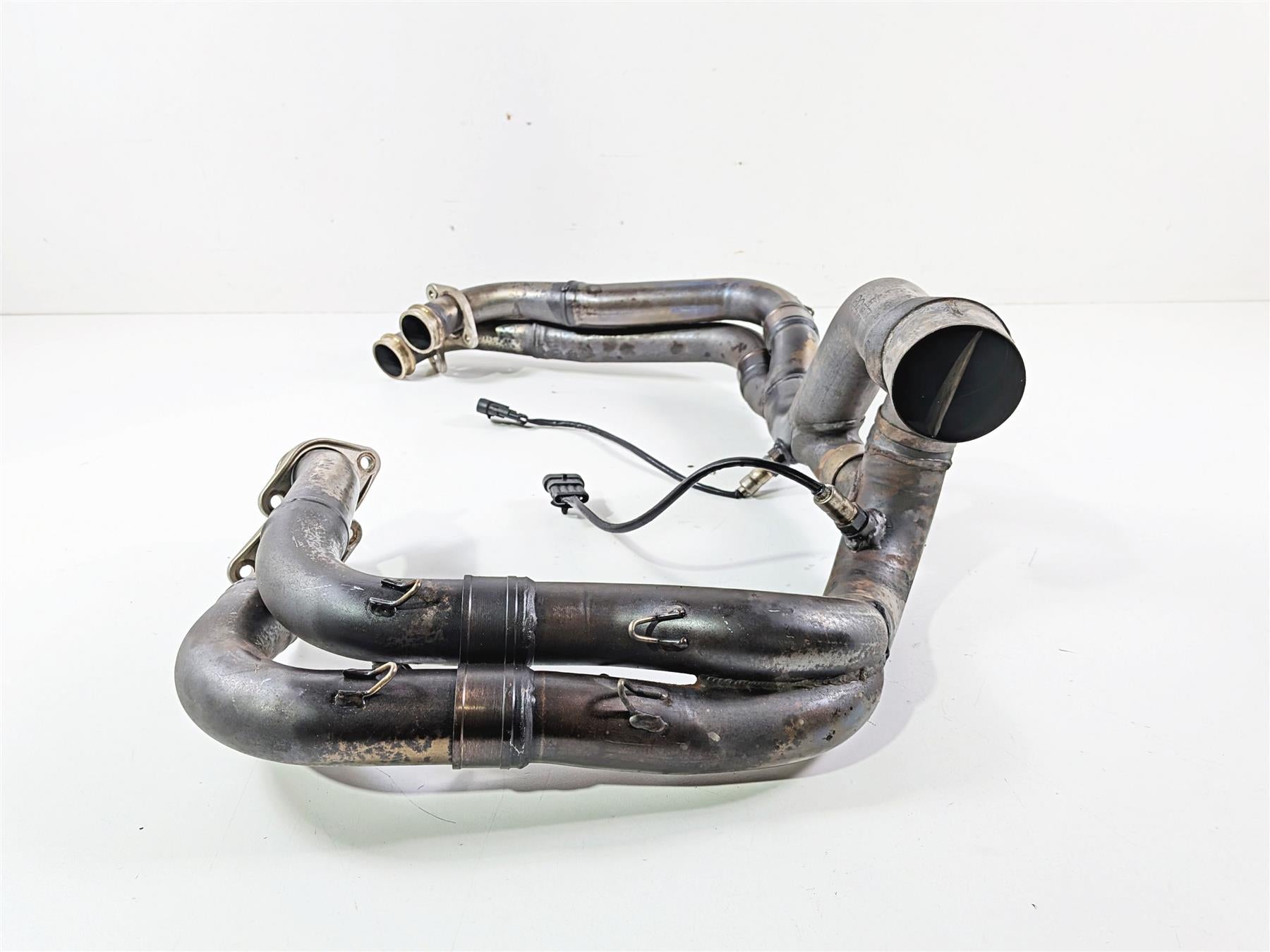 2018 Aprilia RSV4 RR Stock Exhaust Header Manifold Set 2B003106 {{ shop.shopifyCountryName }} - Mototech271