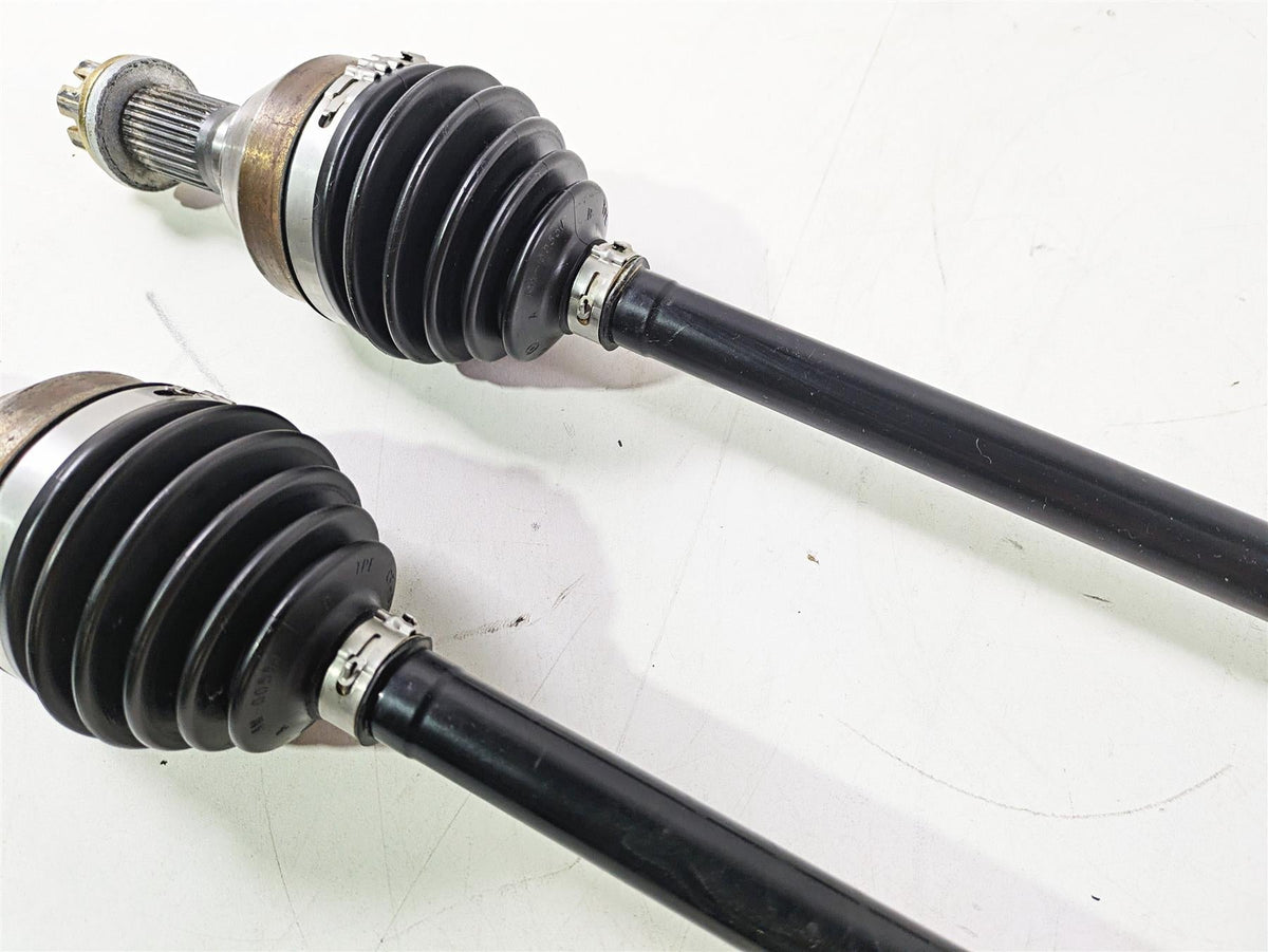 2018 Can Am Maverick X3 XRC Turbo R Front Drive Shaft Cv Axle Set 72" 705402048 {{ shop.shopifyCountryName }} - Mototech271