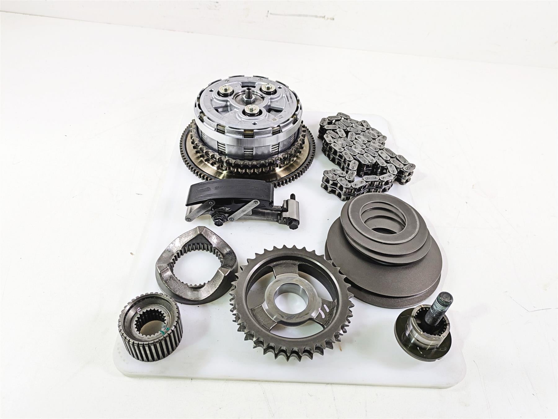 2018 Harley FXBR Softail Breakout Primary Drive Clutch Kit M8 37000263 {{ shop.shopifyCountryName }} - Mototech271