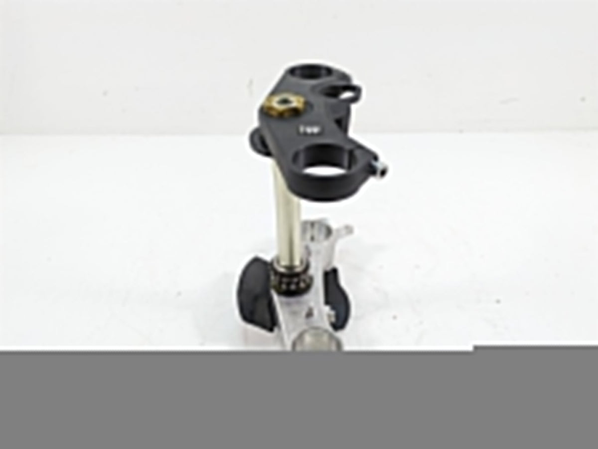 2022 Suzuki GSXR 750 Upper Lower Triple Tree Set -Read 51410-01H10 51311-01H00 {{ shop.shopifyCountryName }} - Mototech271