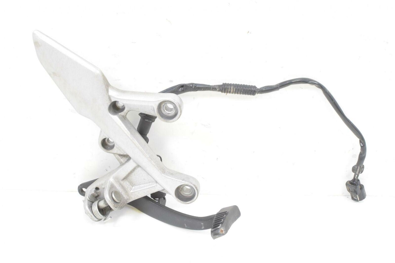 2017 Honda CBR500 R CBR500R Right Footpeg Bracket Brake Pedal Set 50600-MJW-J00 {{ shop.shopifyCountryName }} - Mototech271