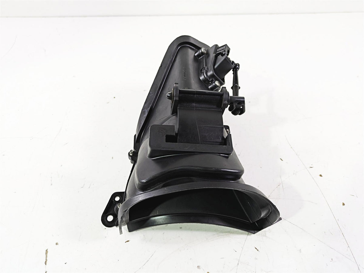 2016 Harley Touring FLTRX Road Glide Right Air Duct Vent Part READ 29200067 {{ shop.shopifyCountryName }} - Mototech271