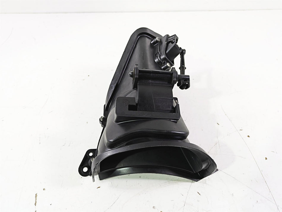2016 Harley Touring FLTRX Road Glide Right Air Duct Vent Part READ 29200067 {{ shop.shopifyCountryName }} - Mototech271