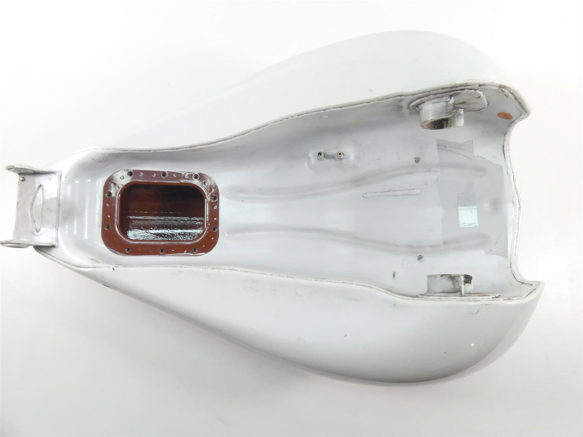 2011 Victory Cross Country Fuel Gas Petrol Tank Reservoir - Read 1016149 {{ shop.shopifyCountryName }} - Mototech271