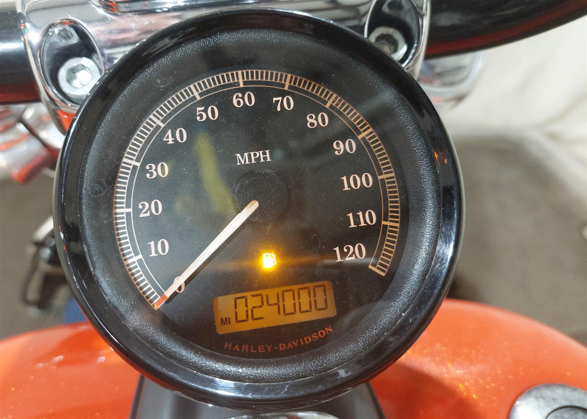 2017 Harley Softail FXSB Breakout Speedometer Gauge Instrument 24K 70900369C {{ shop.shopifyCountryName }} - Mototech271